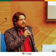 A Junta Comercial, Industrial e Serviços do Rio Grande do Sul (JucisRS) promoveu, na manhã desta quarta-feira (24), a 10ª reunião ordinária do Subcomitê Estadual da Rede Nacional para a Simplificação do Registro e da Legalização de Empresas e Negócios (Redesim RS), na sede da Federação das Associações de Municípios do Rio Grande do Sul (Famurs), em Porto Alegre.