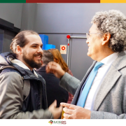 A Junta Comercial, Industrial e Serviços do Rio Grande do Sul (JucisRS) promoveu, na manhã desta quarta-feira (24), a 10ª reunião ordinária do Subcomitê Estadual da Rede Nacional para a Simplificação do Registro e da Legalização de Empresas e Negócios (Redesim RS), na sede da Federação das Associações de Municípios do Rio Grande do Sul (Famurs), em Porto Alegre.