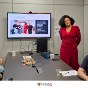 Ação realizada na segunda-feira (19/10) reconhece o trabalho dos profissionais responsáveis pelos serviços digitais e destaca a representatividade feminina e negra na tecnologia