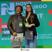 Silvio Ram&atilde;o e Ghabryela Schievelbein durante o Novo Hamburgo Feevale Summit.